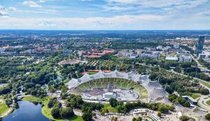 Münchner Olympiastadion beim Superbloom-Festival 2022